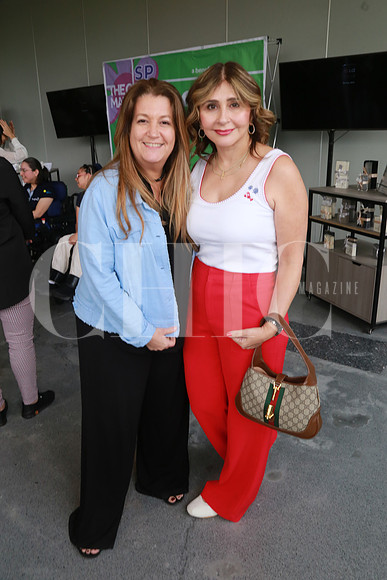 Lydia Pérez de Warnholtz y Lizeth Salinas de Hernández (3)