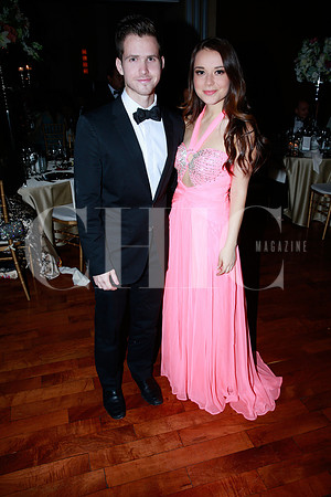 Fernando Familiar y Gaby Galvan