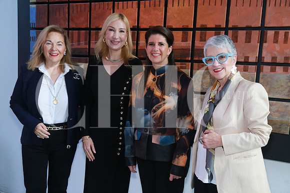 Liliana Melo de Sada, Alma Rosa Marroquin, Martha Herrera y Alejandra Latapi