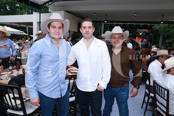 Adrián Garza, Javier Elizondo y Cheno Ortíz (4)