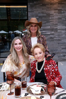 Ana Elisa Garza de Flores, Laura Flores y María de la Luz Garza de Flores (3)