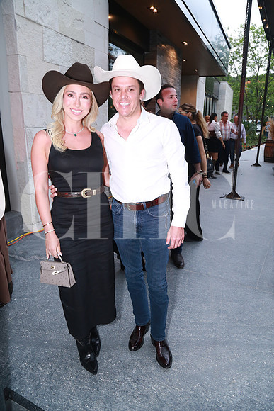 Ana Paula Villarreal de Garza y Gerardo Alejo (2)