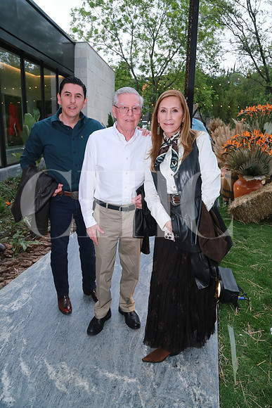 Jacobo Leal, Raúl Leal y Consuelo Cavazos