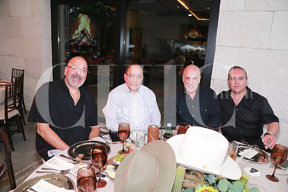 Marcial Herrera, Enrique Herrera, Bernardo Roidríguez y Enrique Frias (2)