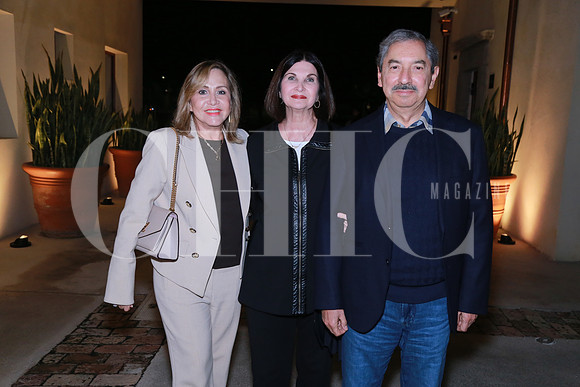 María Clariond de De la Garza, Cristina Maiz de González y Natividad González