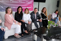 Alicia Navaro, Margo Palau de Morales, Claudia Rodríguez, Manuel Héctor Martínez, Lydia Pérez y Ximena López
