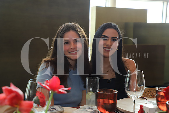 Jimena Guajardo e Isabela Khalaf 0