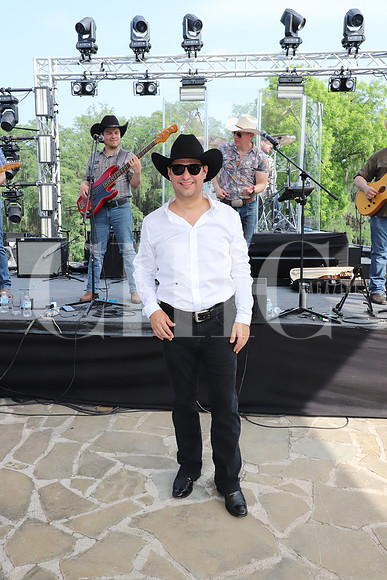 Adrián García Iza2