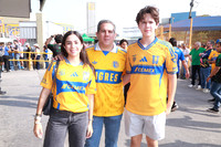 Emma Saldivar, Eugenio Saldivar y Eugenio Saldivar