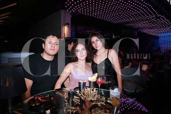 Carlos Tobias, Sara Sampayo y Violeta Romo (2)
