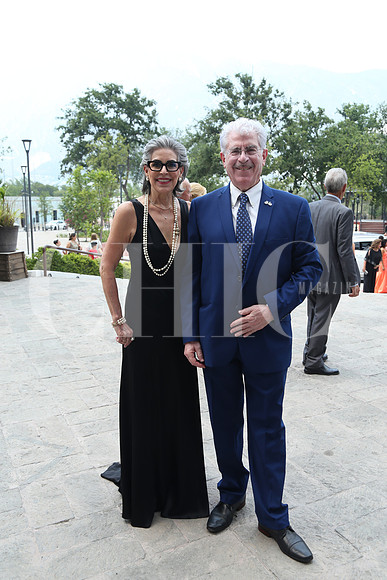 Patricia Zertuche y Carlos Zertuche 0