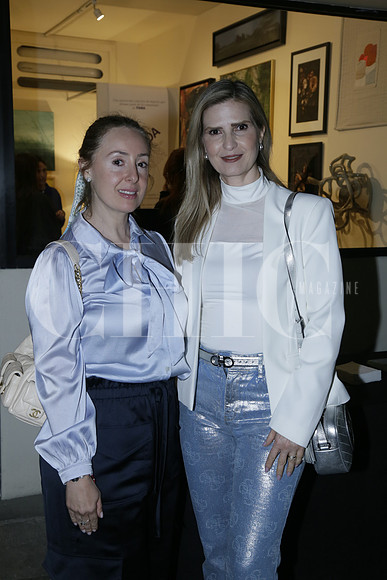 Ana de la Fuente y Karina Mata