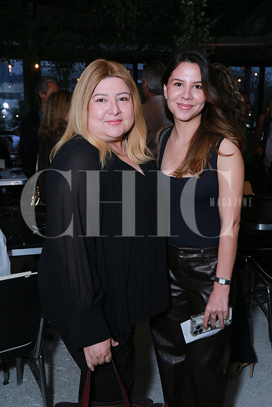 Adriana Espinoza y Gabriela Ramírez