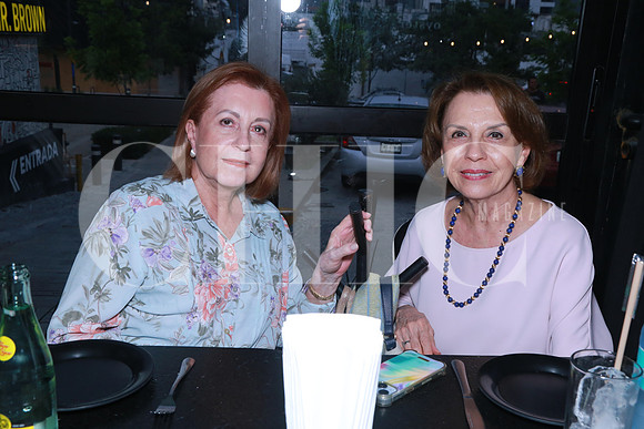 Sandra Salas e Idalia Salas de Barragán