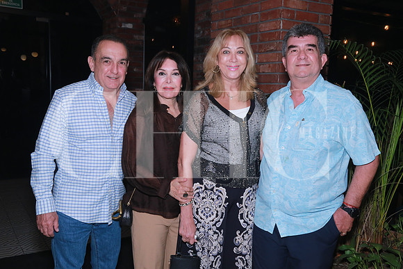 Luis González, Olivia Zambrano., Ana Georgina González y Jorge Gámez