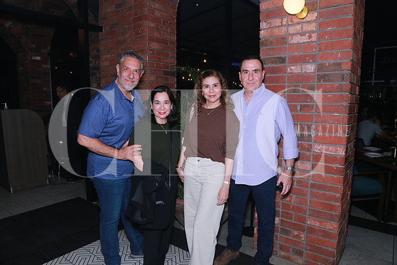 Mario Hinojosa, Gabriela De la Garza de Hinojosa, Bertha Saenz y Jorge Nuñez (2)