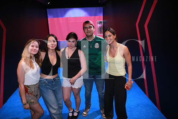 Ale Salas, Paola Solis, Ximena Fontes, Raúl Vaquera y Andrea Gómez