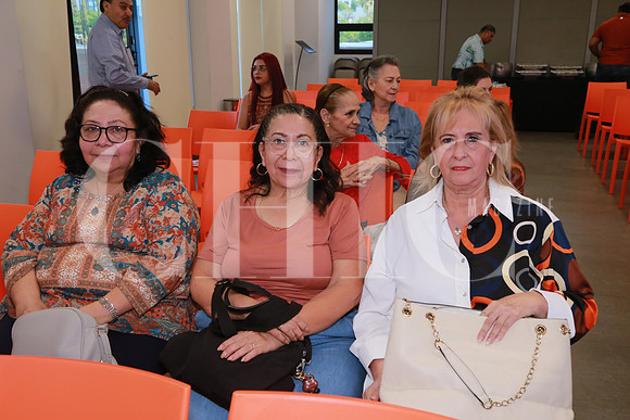 María Tersa Elizondo, Beatriz Elizondo y Florina Arredondo