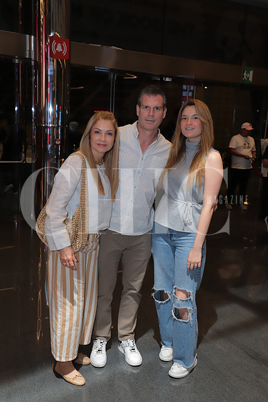 Claudia Zorrilla, Manuel Hernandez y Claudia Hernandez 2