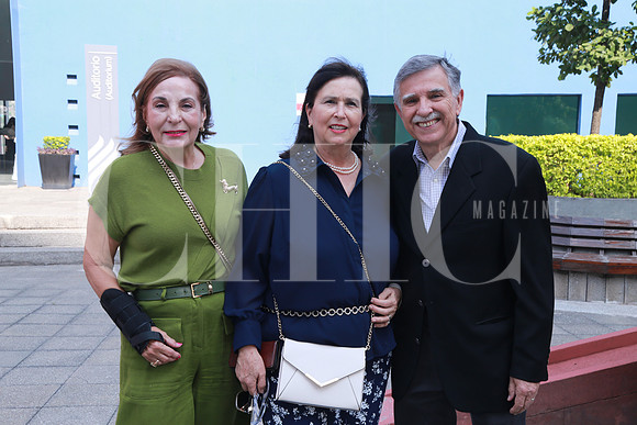 Blanca Melo de Sotomayor, Rosa María González de Dávila y Carlos Dávila