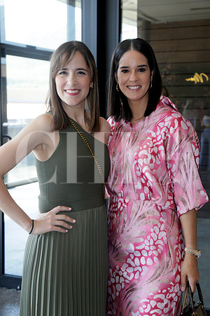 Mariana Ferez y Gina Parás