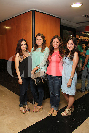 Mayela Torres, Denisse Corral, Esetefania Montiel y Mónica García