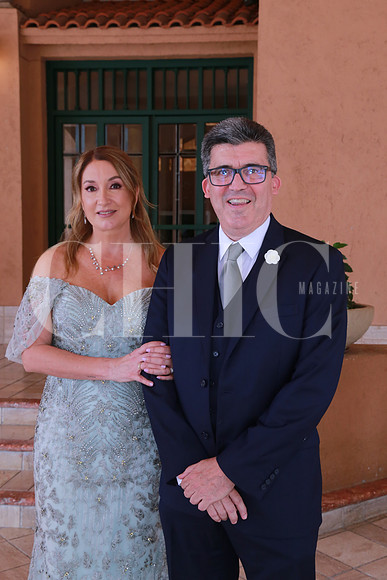 (papás del novio) Patricia Odriozola de Canales y Roberto Canales
