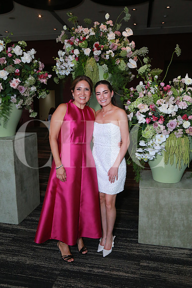 July Galván y Paula García (2)