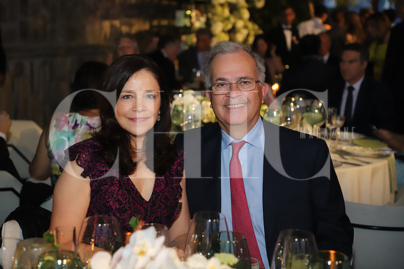Ana Elosúa y Bernardo Elosúa 0