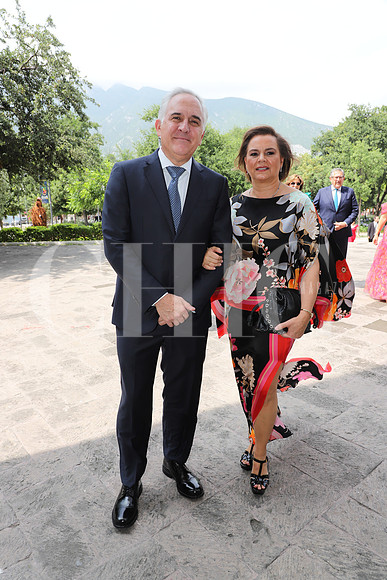 Carlos Martínez y Elena Martínez 1