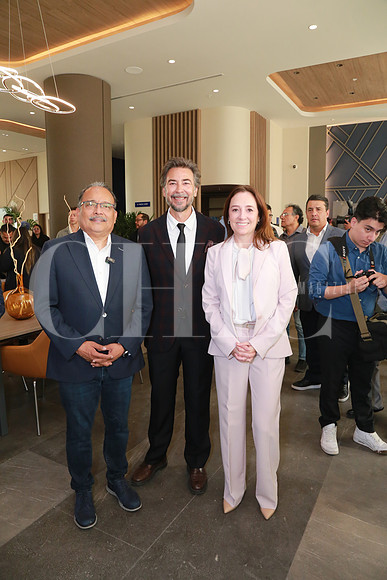 Andrés Mijes, Eudelio Garza y maricarmen Martínez