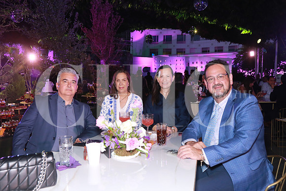 Aquiles Quoiroga, Elizabeth Treviño, Lupita Martínez y Ángel Mario Gómez