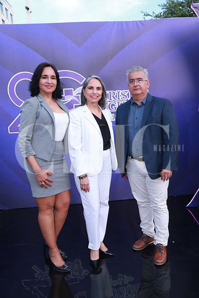Gabriela Iglesias, Erendira Rodríguez y Aquiles Quiroga