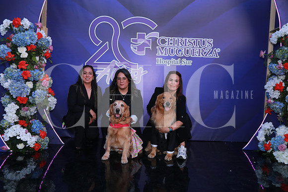 Valeria Treviño, Sandra Martínez y Susan Martínez