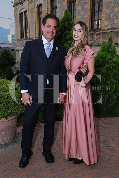 (solo el papá de la novia) José Peart y Natalia Cortés (2)