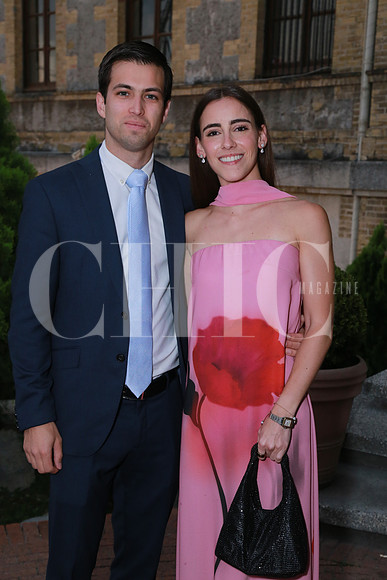 Alejandro Camargo Sada y Ximena Garza