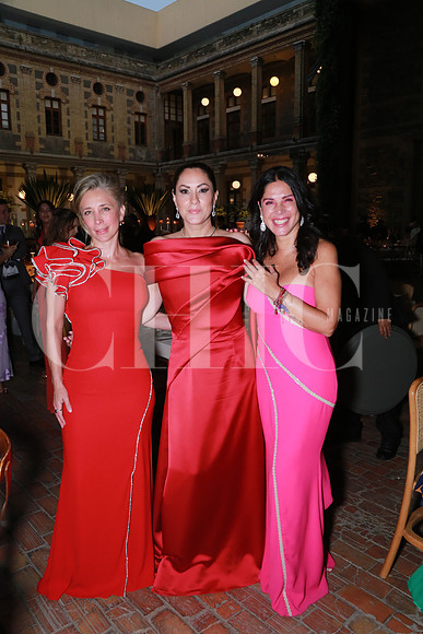 Any Alanis, (mamá de la novia) Nohemí Martínez y Gabriela De Llano (4)