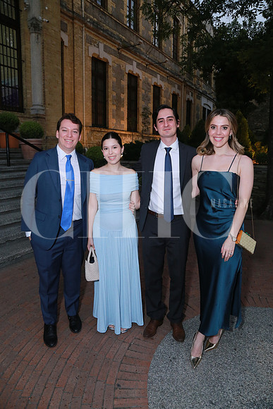 Sebastian García, Rebeca Salinas, Gabriel Villarreal y Alix Lara