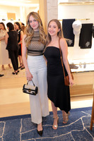 Abril Cantú y Barbara Dugay 10