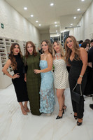 Adriana Cruz, Cecilia Espinosa, Cecy Espinosa, Jennifer Lopez y Gaby Espinosa 13