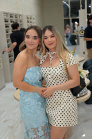 Cecy Espinosa y Jennifer Lopez 2
