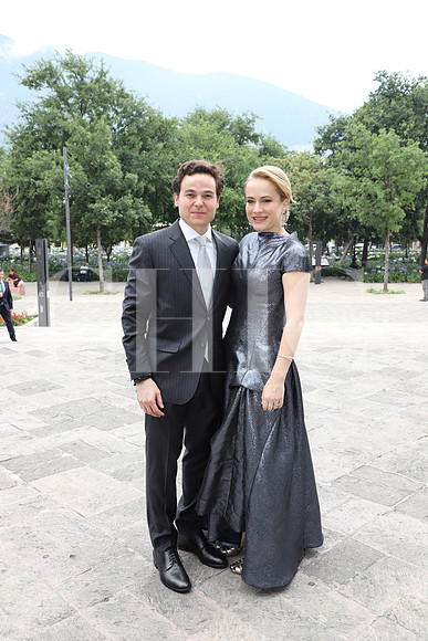 Adrián Sada y Alana Fernández 0