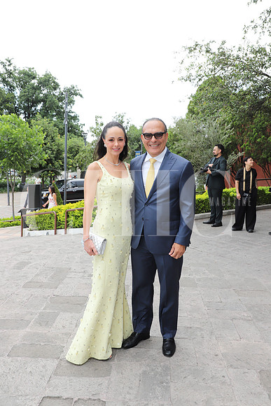 Martha de Villarreal y Héctor Villarreal 0