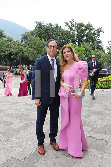 Rafael Garza y Alina Sánchez de Garza 0