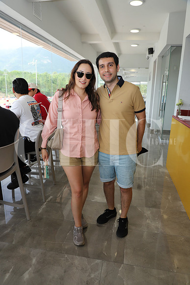 Mariana Saldivar y Leandro Andrada 0