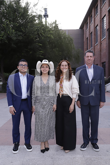 Felix Arratia, Monica Oyervides, Gloria Morales y Jean Leautaud