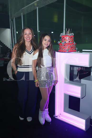 Maru Calderón y Ella Bazán 1