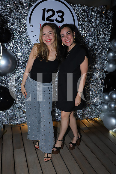 Alejandra Fernández y Lupita Campos 0