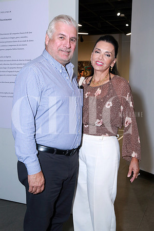 Gustavo Mortón y Mónica Galván de Morton