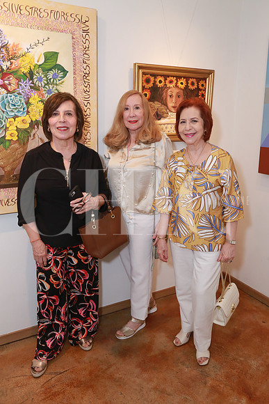 Carmen Treviño, Yolanda De la Garza y Celia Treviño (4)